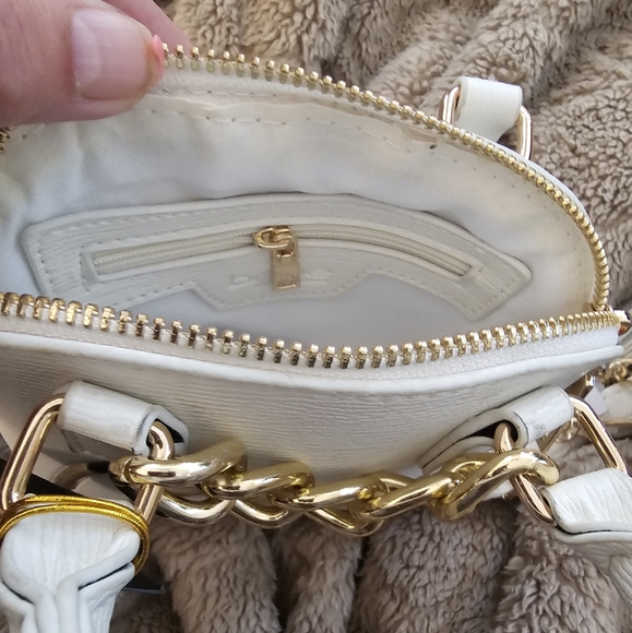 NWT BEBE GIANNA MICRO DOME SATCHEL - Picture 5 of 8